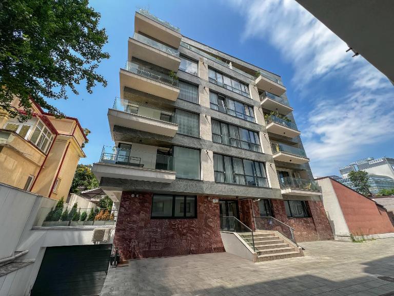 Uphome Suites - B&B Bucarest