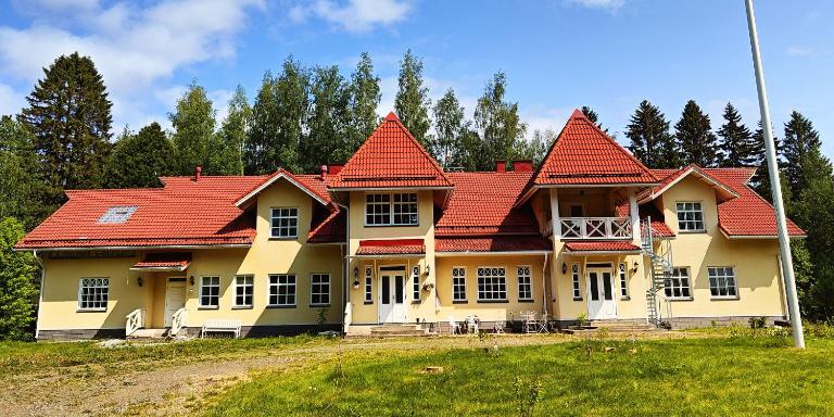 Wiisalan Kartano - B&B Savonlinna