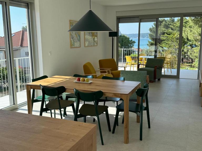 Jadrija Luxury Vacations Apt3 - Chambres d'hôtes Sibenik