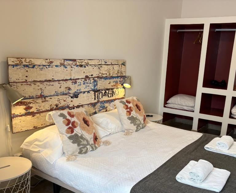 Pé na Areia, Alojamento Local - B&B Porto Covo