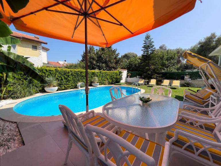 Villa Fontes - B&B Çeşme