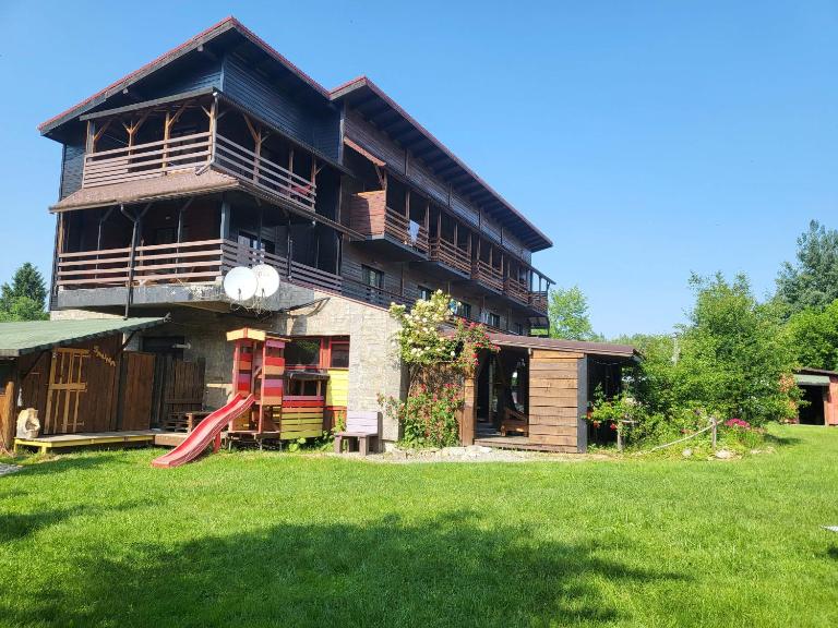 Pensiunea ANA Vistisoara - B&B Viștișoara