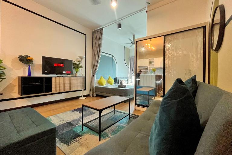 Core SoHo Suite KLIA Airport - B&B Sepang
