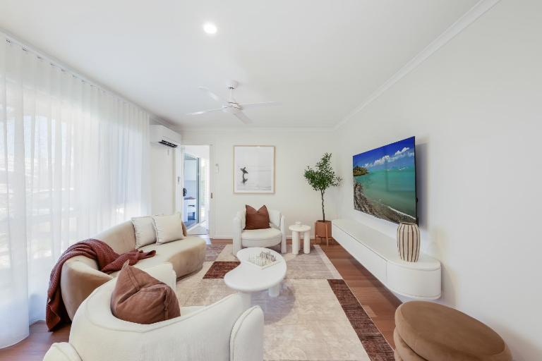 Urban Getaway Bargara Central - B&B Bargara