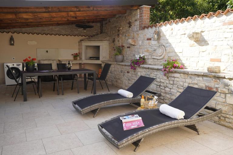 Wellness apartman Kaiser - Bed and Breakfast Pula