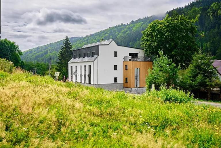 Apartmán Plešivec - B&B Merklín