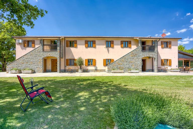 Grad Inn Apartments & Resort - B&B Gračišče