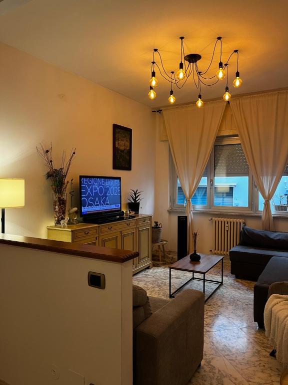 Bilocale Golf One Bedroom & Living Room with Sofa Bed - B&B Rapallo
