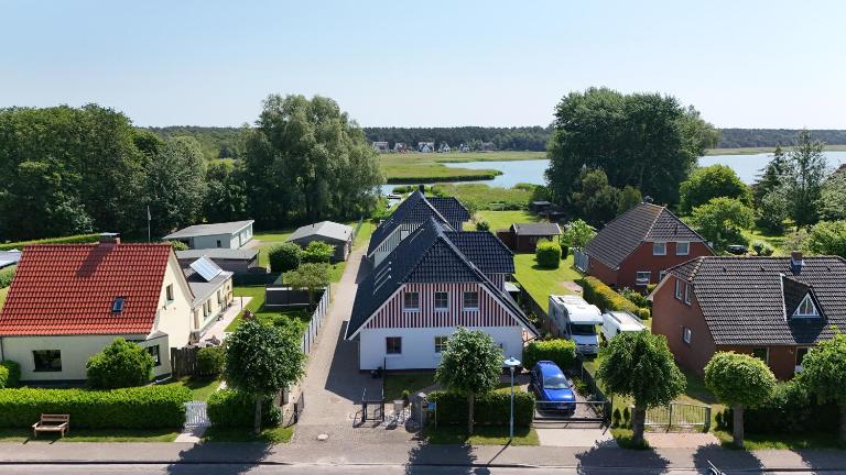 Ferienwohnung Schröder-Ehrke - Ferienwohnung Breege