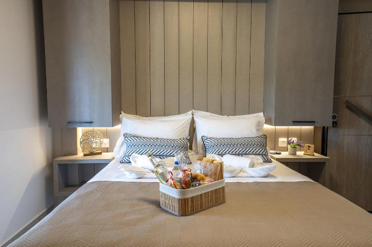 4 Seasons Luxury Living - B&B Ammouliani