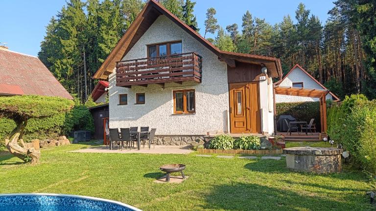 Chata Mareček - v lesní osadě u řeky Lužnice - B&B Skalice