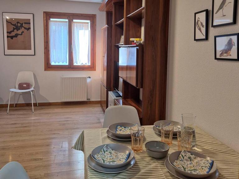 Apartamento Uxín - B&B Isaba