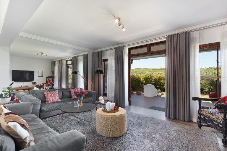 Winelands Golf Lodges 1 - B&B Onder-Papegaaiberg