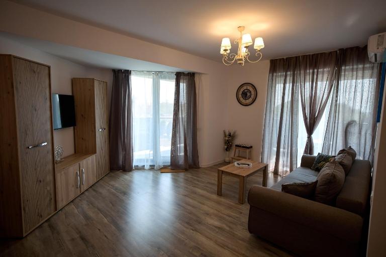 Wave Inn Costinesti - Bed and Breakfast Costineşti