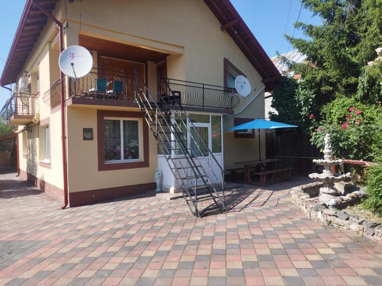 Casa Lidia și Gogu - B&B Budeasa Mare
