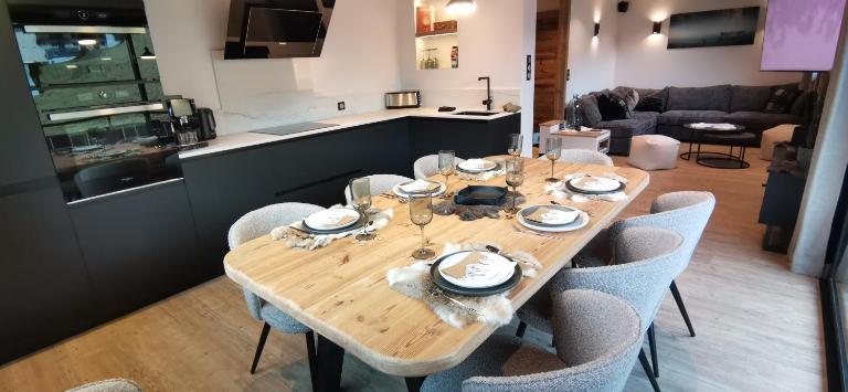 Appartement 3 chambres lumineux avec extérieur - B&B La Clusaz