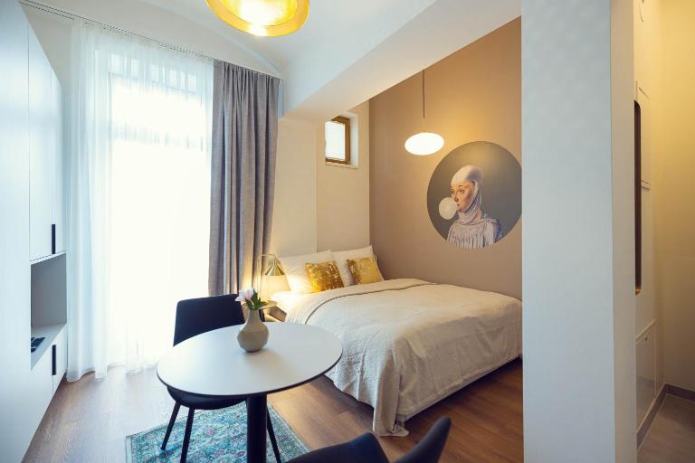 LeonArt Living 33 - B&B Graz