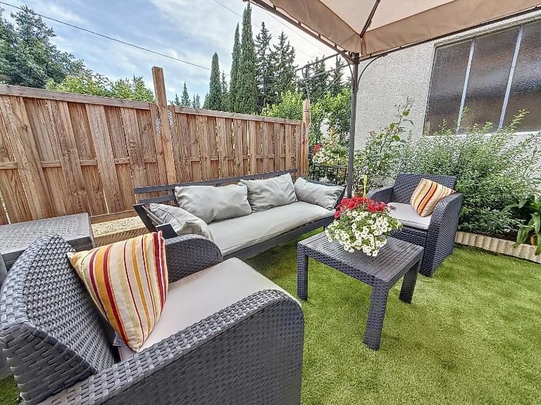 Maison avec jardin privatif à 3KM des plages - B&B Fréjus