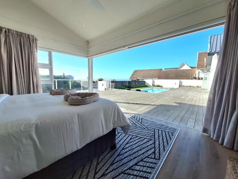 Oceanfront Oasis - Private pool and Solar - Chambres d'hôtes Port Alfred