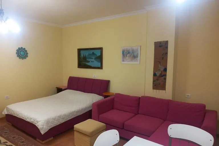 Zana's Apartment - Chambres d'hôtes Pogradec