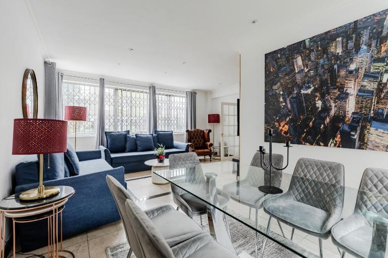 Spacious 4 Bedroom Property near Marble Arch and Oxford St. - B&B London