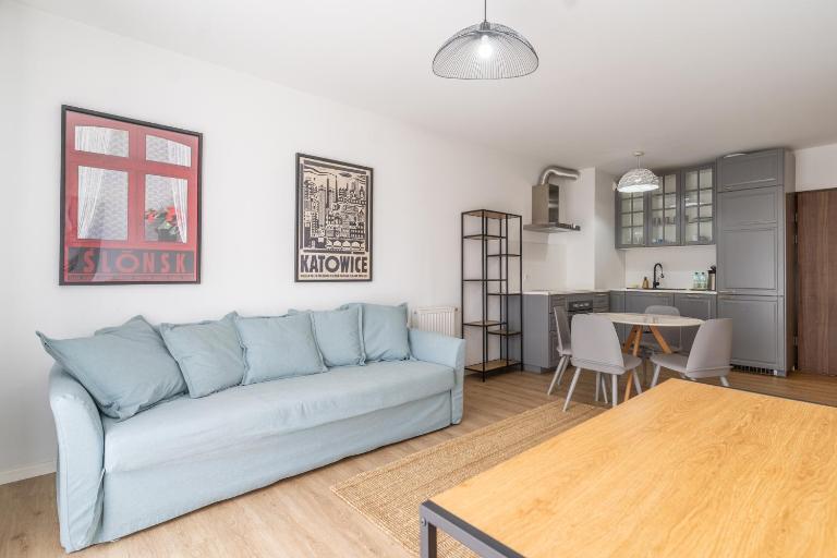 Park Śląski Charming Apartment by BookingHost - Chambres d'hôtes Katowice