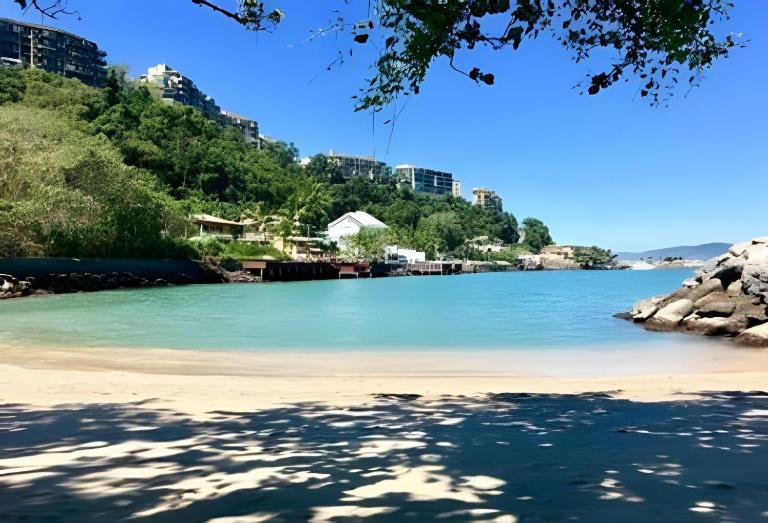 PORTO REAL RESORT - APARTAMENTO VISTA MAR EM CONDOMÍNIO COM PRAIA PRIVATIVA - B&B Mangaratiba