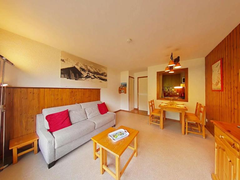 Studio confortable - 4 pers, parking, animaux acceptés - FR-1-241-97 - B&B Le Grand-Bornand