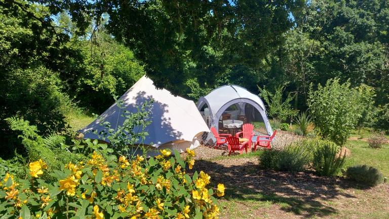 Tente insolite en pleine nature - Bed and Breakfast Tréduder