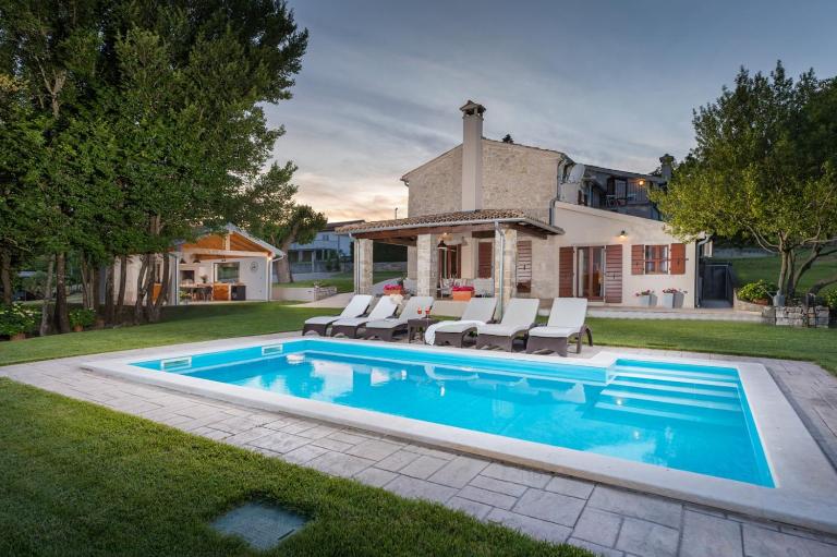 Villa Casa Garibaldi by Villsy - B&B Sovinjak