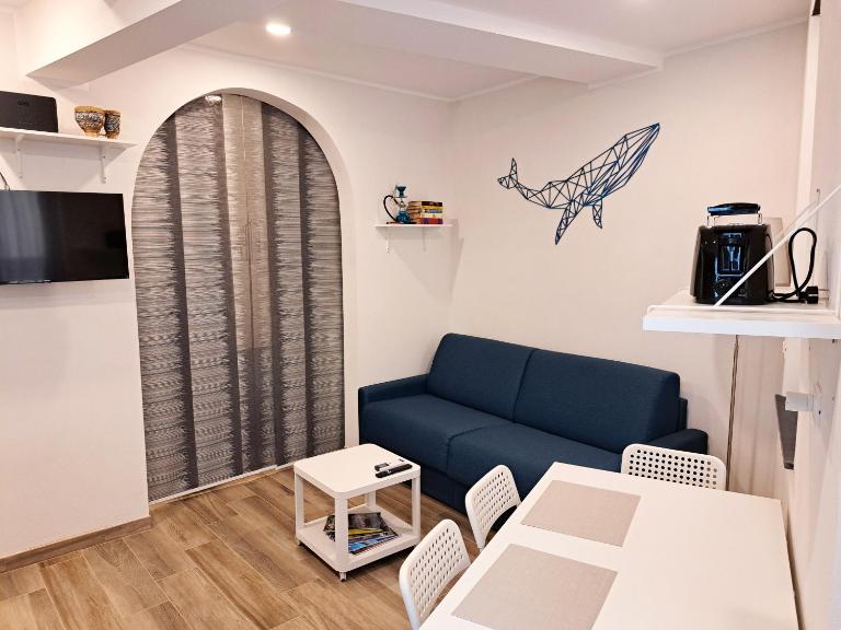 Dolphin & Whale House - Ferienwohnung Genua