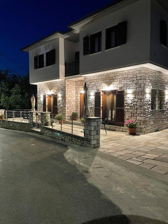 Pelion Bloom - B&B Zagorá