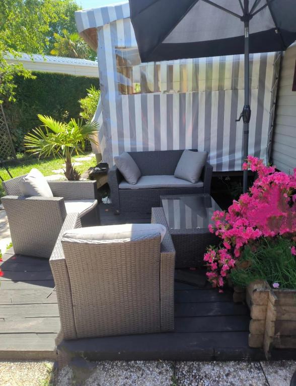 Mobil Home 3ch CONFORT Camping 4étoiles Les Charmettes 393 Proche FUN ZONE - B&B Les Mathes