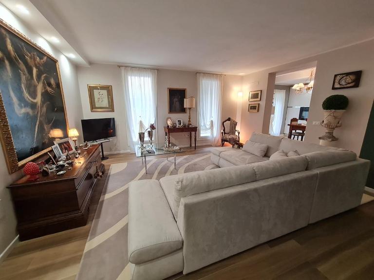 Queen apartment - Chambres d'hôtes Ravenne