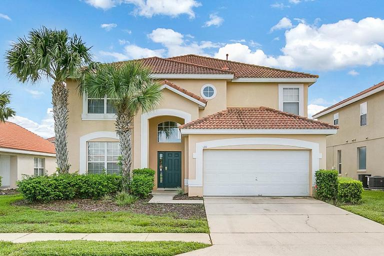 Gated Resort-6BR Home-Private Pool-Free WiFi-Near Disney - Chambres d'hôtes Davenport