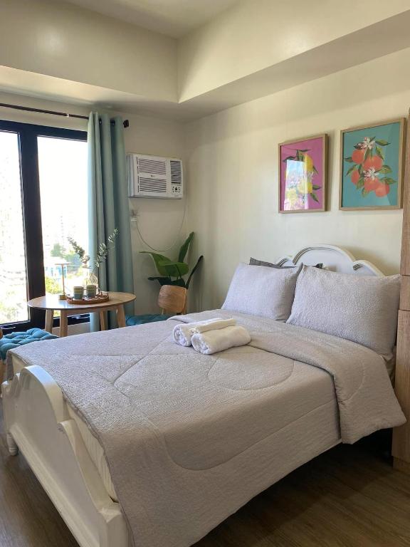 Minimalist Condo unit in the heart of Cebu at The Median - Chambres d'hôtes Cebu
