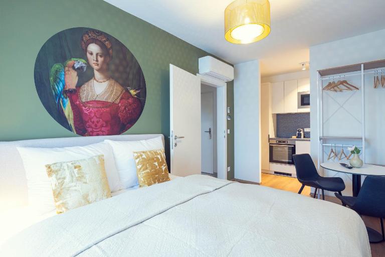 LeonArt Living 43 - Chambres d'hôtes Graz