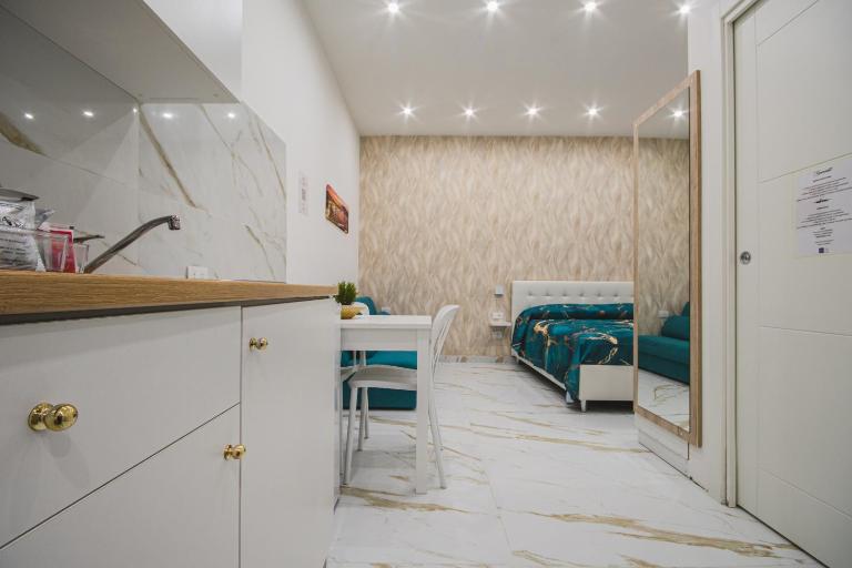 Toledo Living - Quartieri Spagnoli - Bed and Breakfast Napels