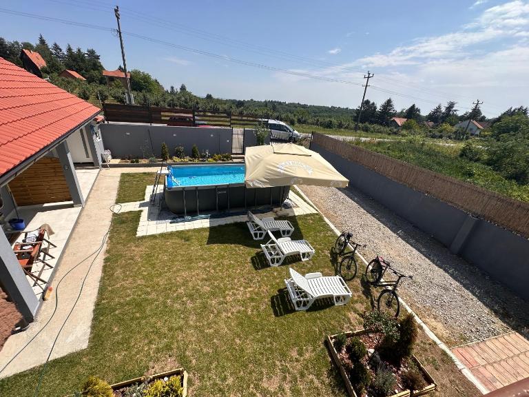 Villa Popovic - apartments Fruska gora - Chambres d'hôtes Sremski Karlovci