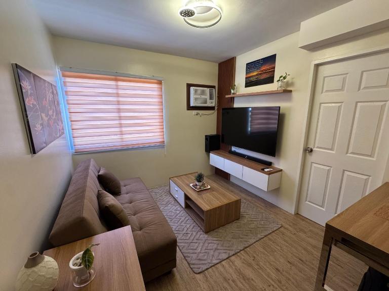 Berkeley Suites, Silang Cavite - Ferienwohnung Silang