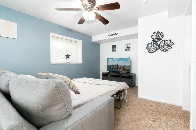Spacious Millcreek Cottage Near SLC, Hiking, Golf - B&B Millcreek