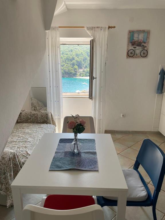 Apartment Blue Haven Valun - B&B Valun