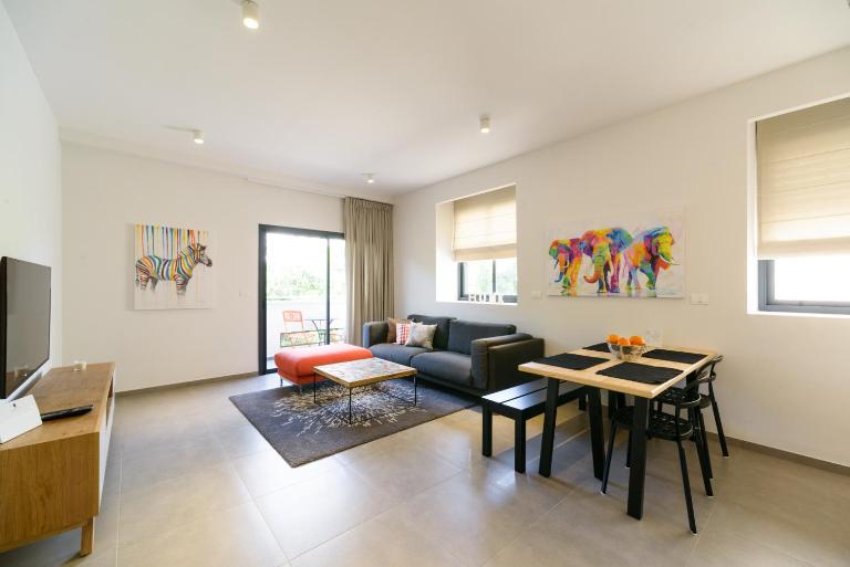 Sunny Luxury Apartments - Bed and Breakfast Tel Aviv