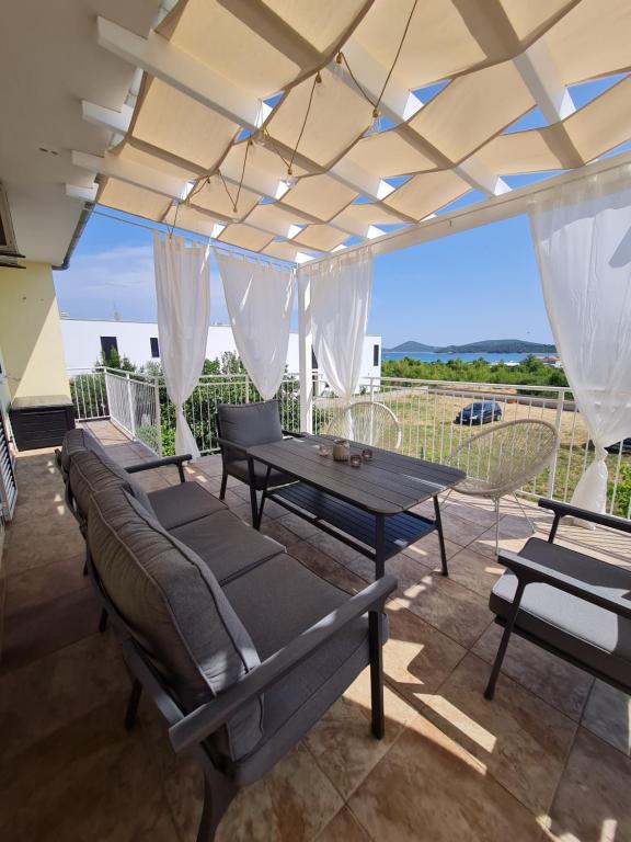 Dream Apartments Tribunj A1 - B&B Tribunj