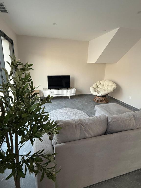 Villa dOrquas Detente & Famille avec Jacuzzi & Plages, 3chambres maxi 6pers - B&B Saint-Georges-d'Orques