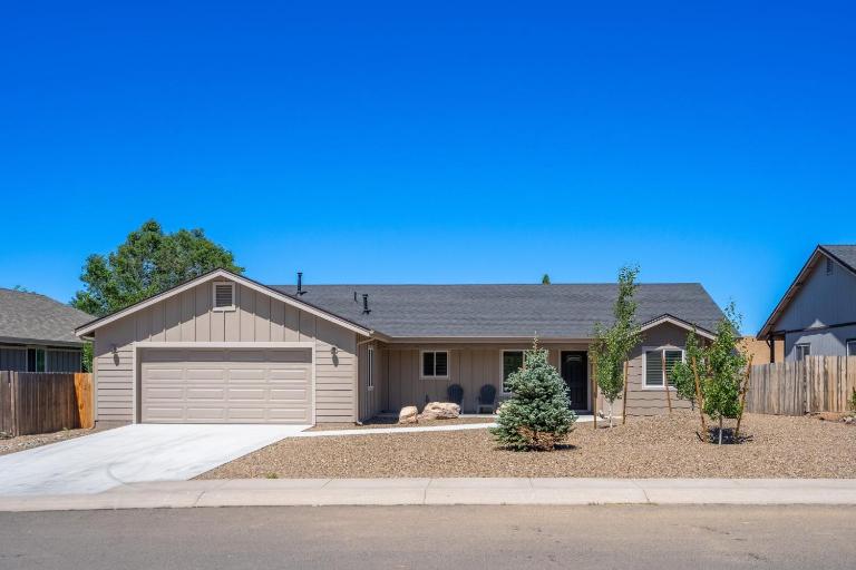 Travelers Paradise, 3BR House Near Route 66 and Grand Canyon - B&B Williams
