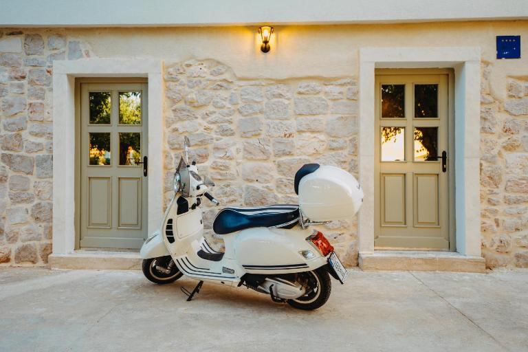 Tramontana Iž - B&B Veli Iž