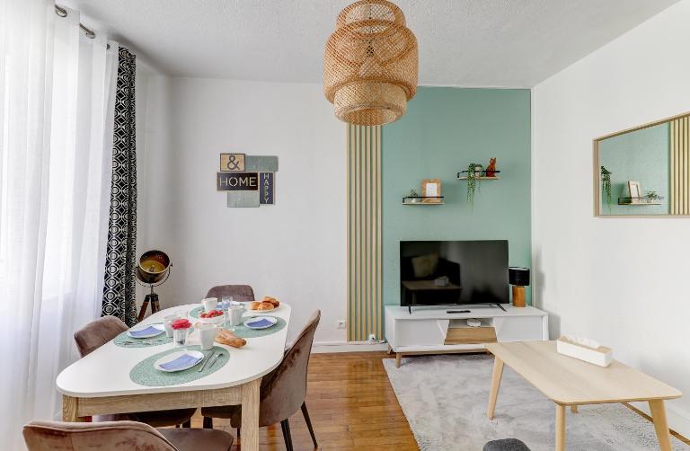 Forêt Urbaine - Jolie T3 avec terrasse - B&B Montluçon