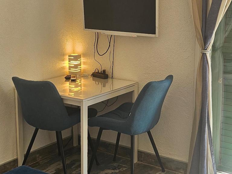 Rooms Anđelka - Ferienwohnung Bol