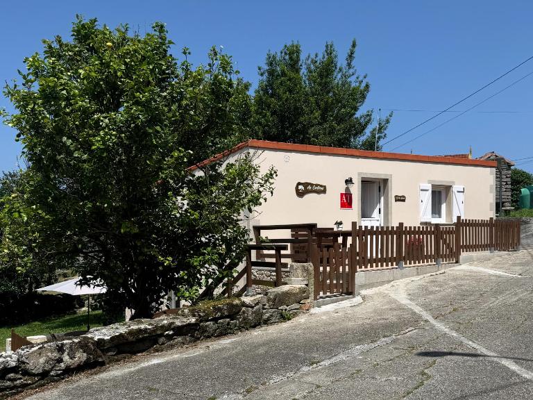 A de Lema, apartamento rural en As Cortiñas - Ferienwohnung Coens